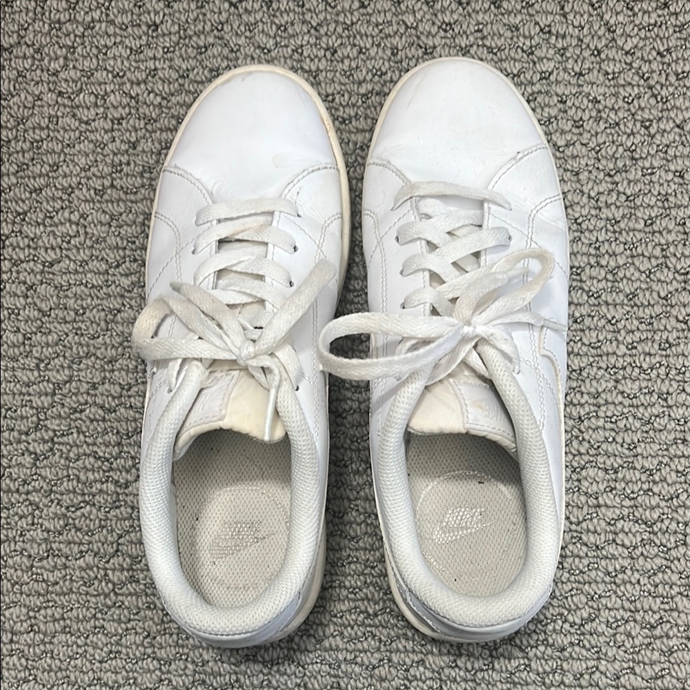Nike All White Womens Sneakers size 8